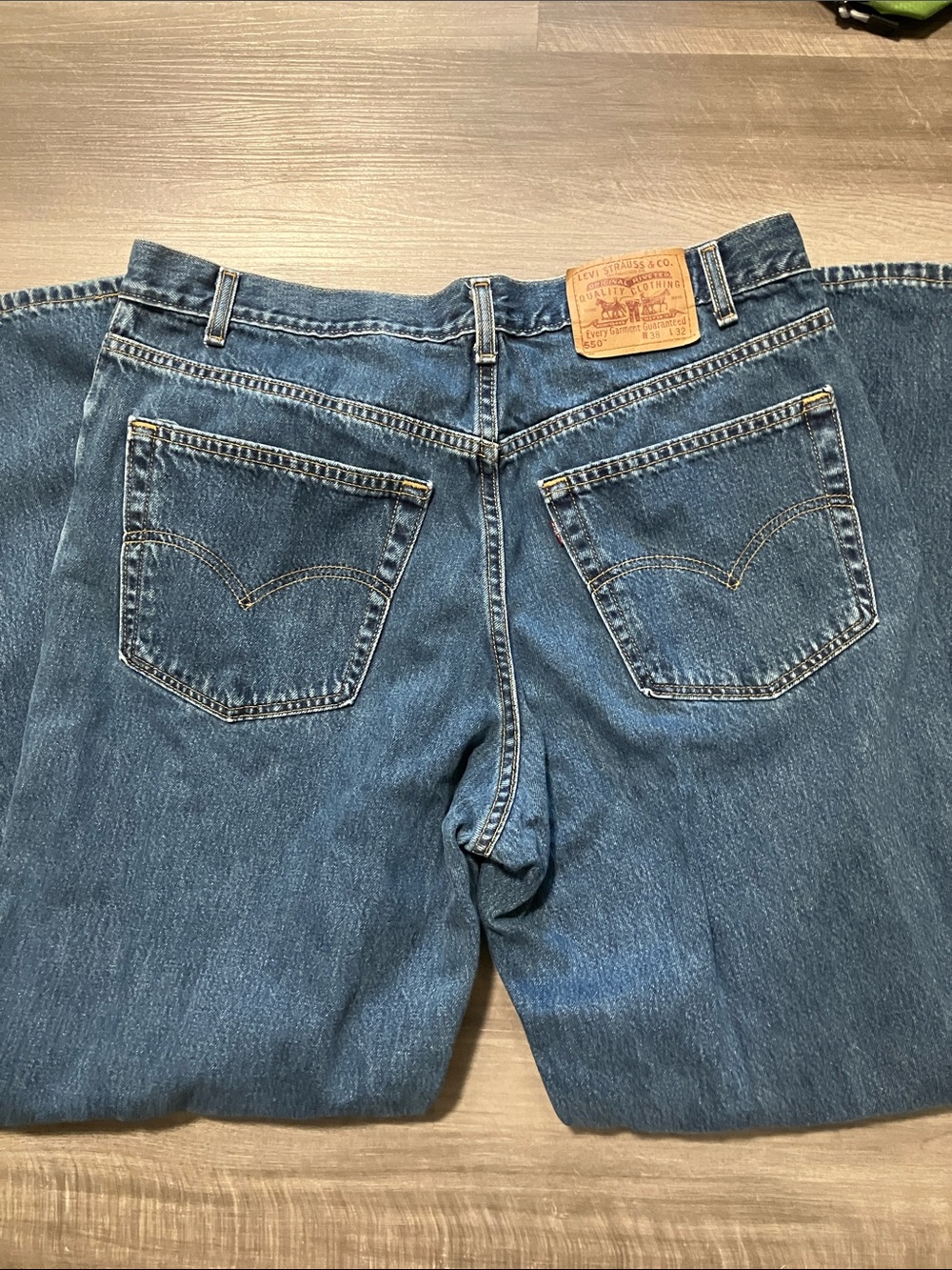 Levi's 550 Classic Blue Men's Jeans 38 x 32